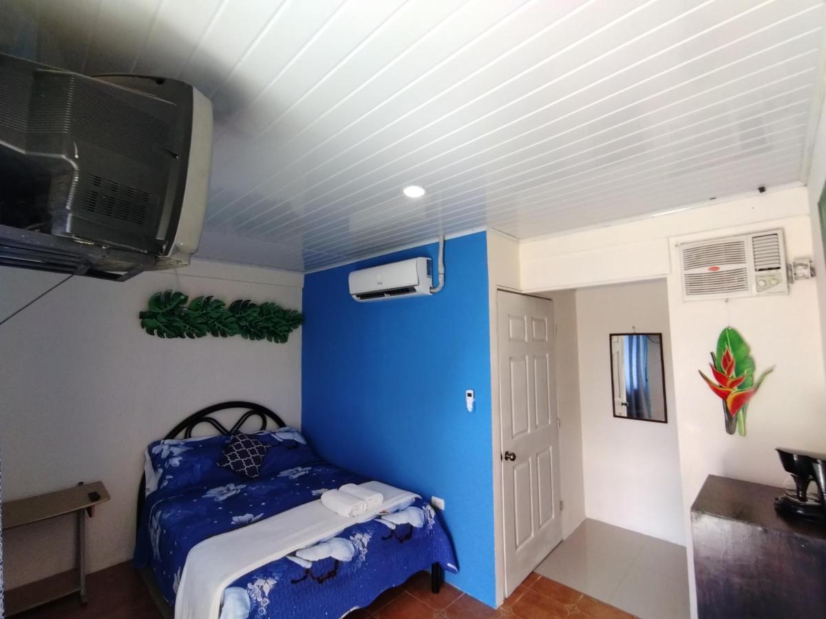 Hospedaje La Galerie Ciudad Cortes Ngoại thất bức ảnh