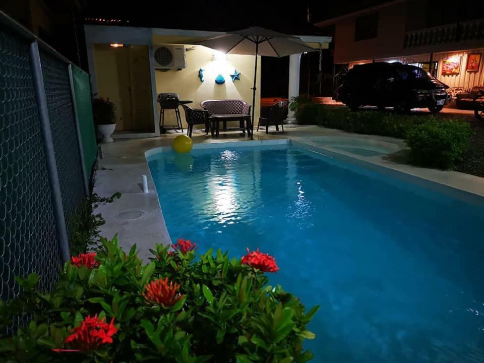 Hospedaje La Galerie Ciudad Cortes Ngoại thất bức ảnh